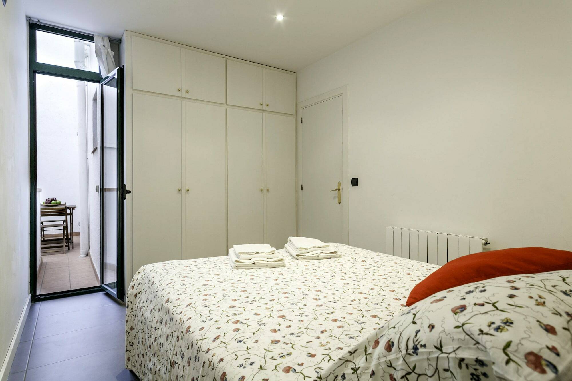 Barcelona Comtal Apartments Exteriér fotografie